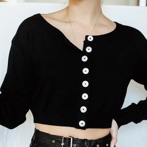 Wilfred Aritzia Cropped Black Cardigan